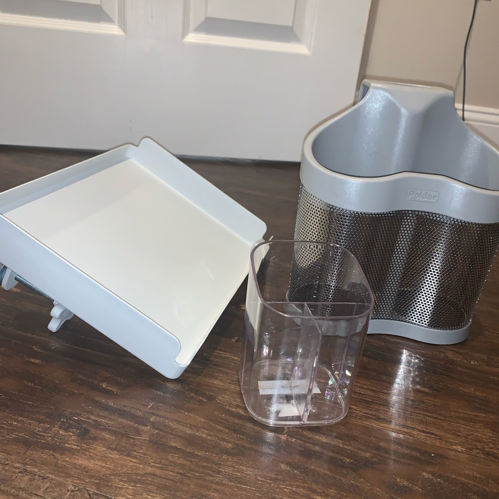 COPY - College Dorm Essentials